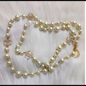 Pearl necklace